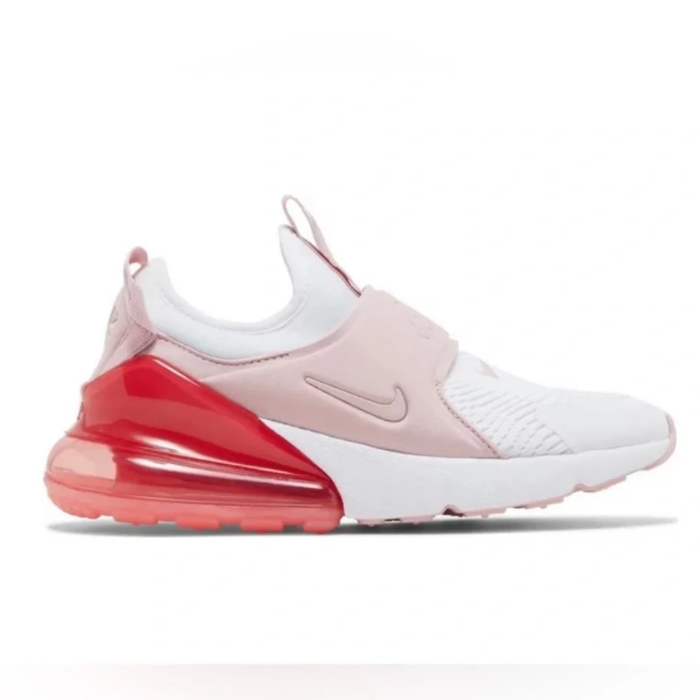 New in box Kids Nike Air Max 270 extreme size 6.5 Y